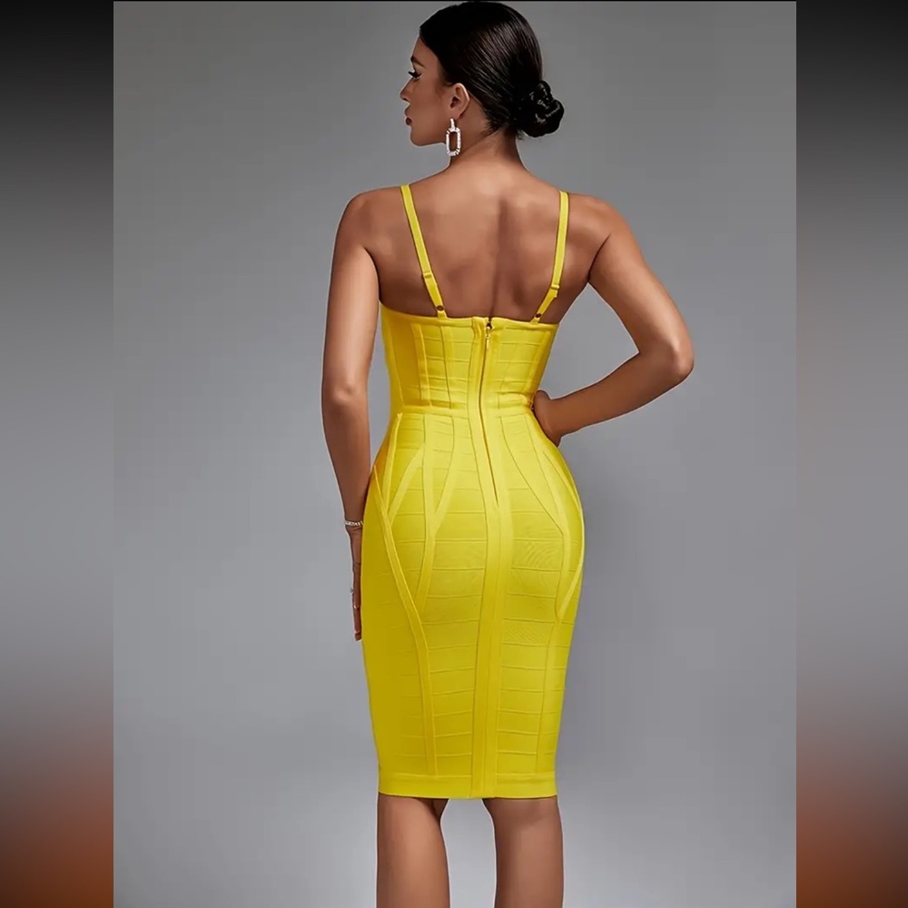 Elegant Yellow Bodycon Dress - Picture 10 of 10
